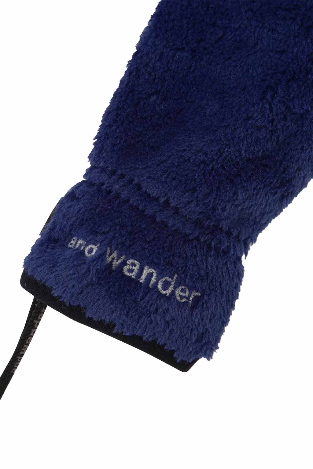 And Wander - High Loft Fleece Glove - Black