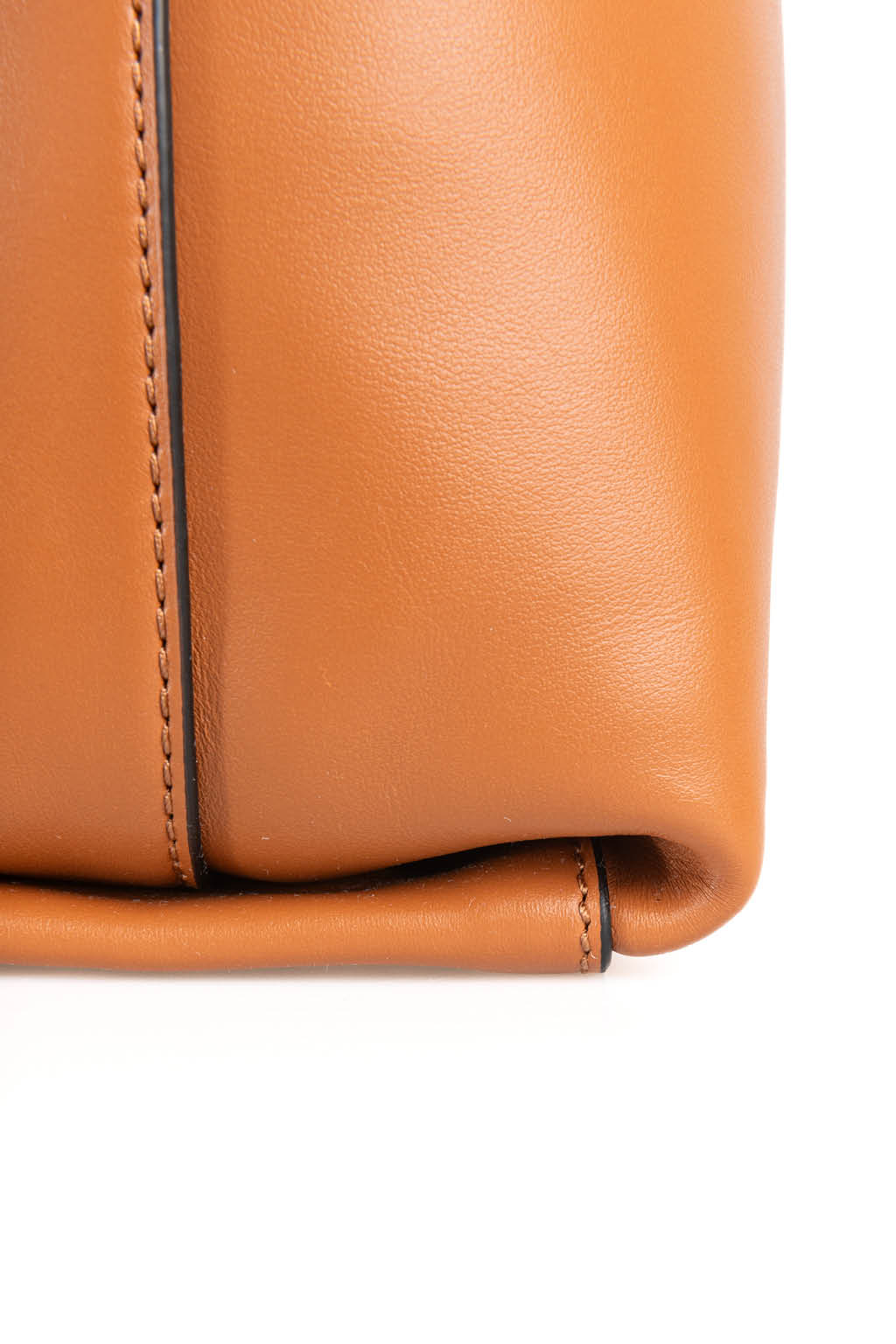 JW Anderson - JWA Corner Bag - Leather Top Handle Bag - Pecan