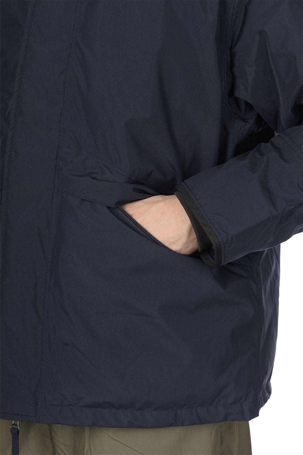 Nanamica (NAN) - GORE-TEX Short Down Coat - Navy