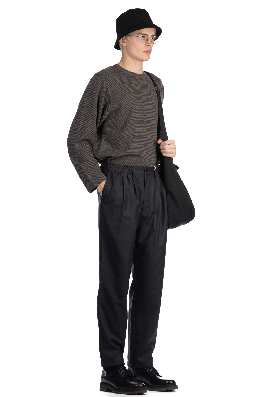 Still by hand - Relaxed wool pants - Ink Black