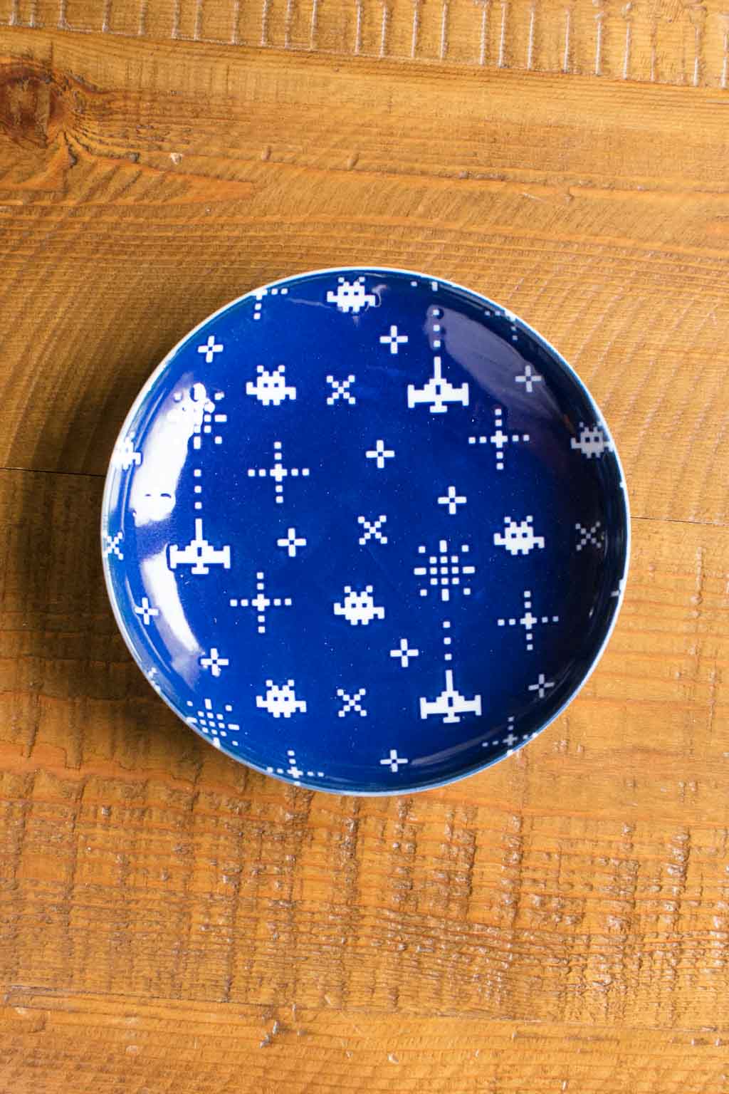 Tokyo Pixel Space Invaders Plate in Blue or White