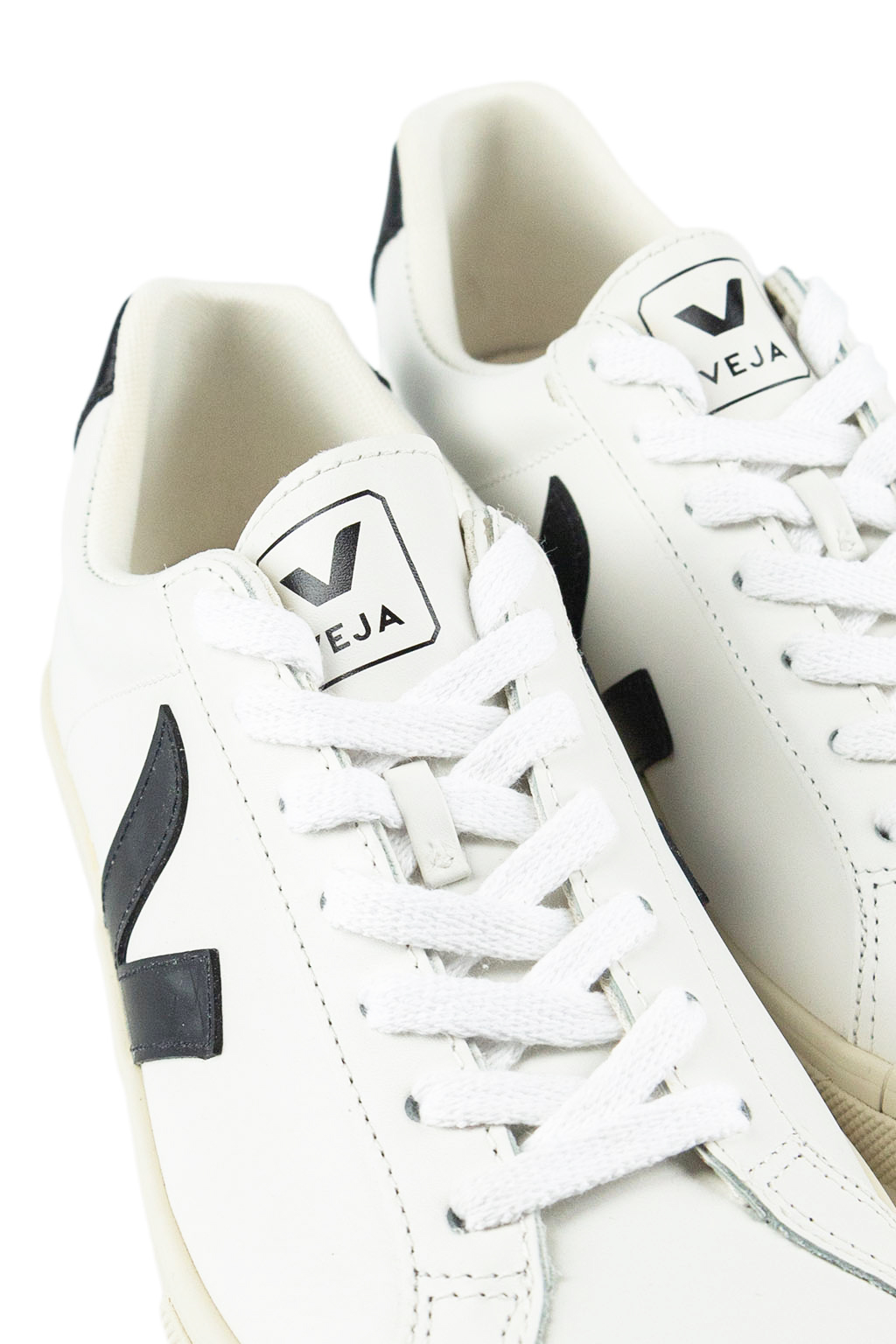 VEJA Esplar Logo Leather - Extra White x Black