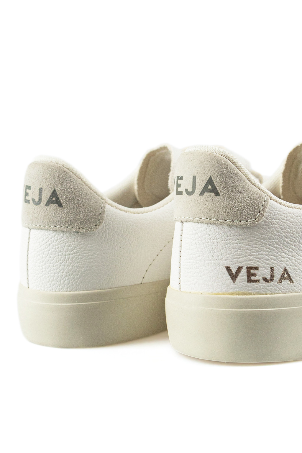 VEJA Recife Chromefree Leather - Extra White x Natural