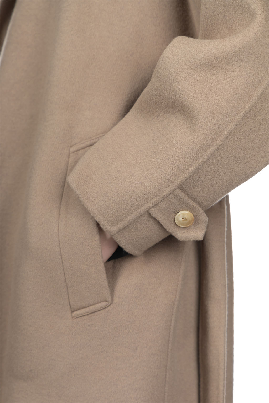 YLEVE - Lambswool Double Clothe Beaver Coat - Mocha